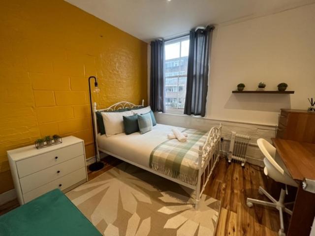 Tree Apartments Goswell Road Ec1 Angel Лондон Екстериор снимка